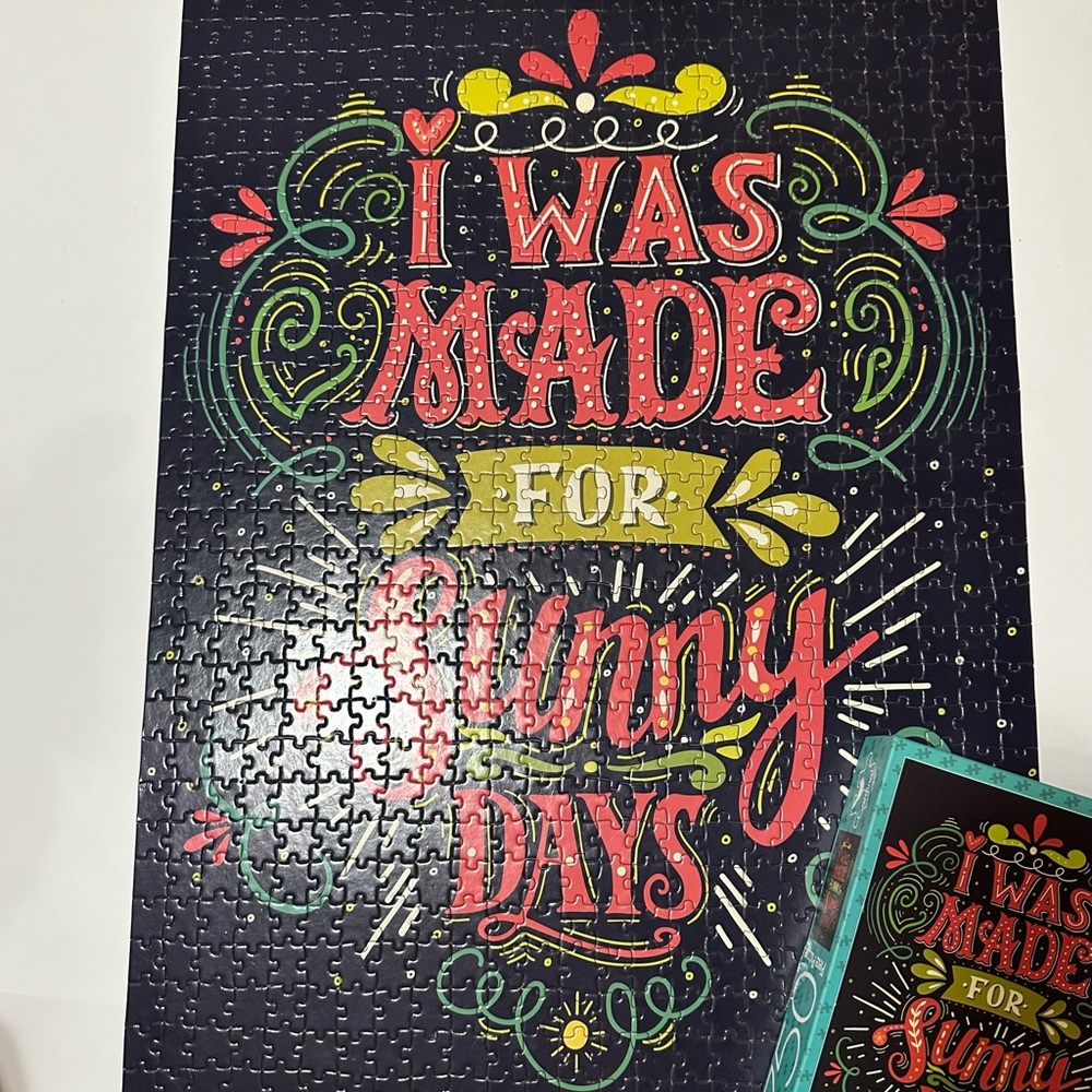 Cardinal Puzzle "I was Made for Sunny Days"  750 Piece 24'x18" -